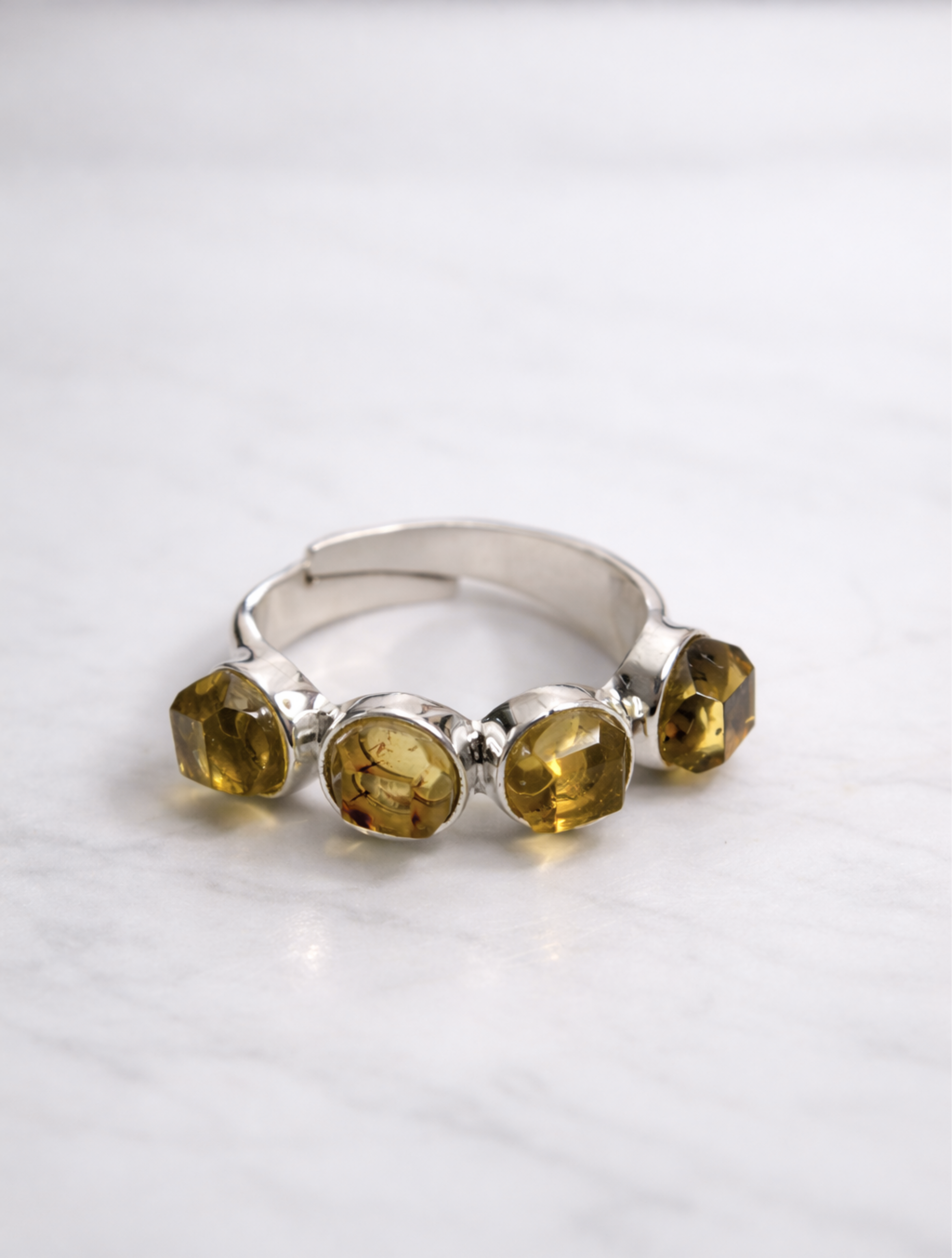 Anillo Montebello
